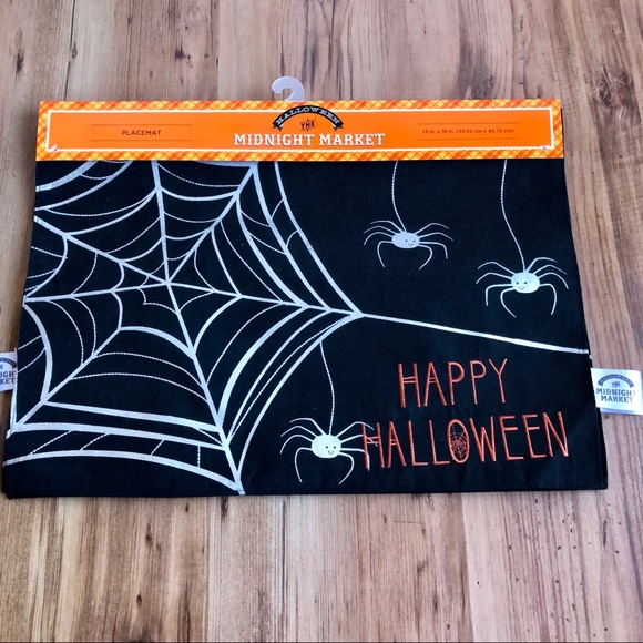 5 Mats Super Cool Halloween Placemats - Picture 3 of 12
